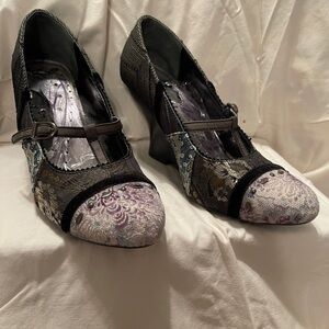 Wedges heels, Blue, Size 8